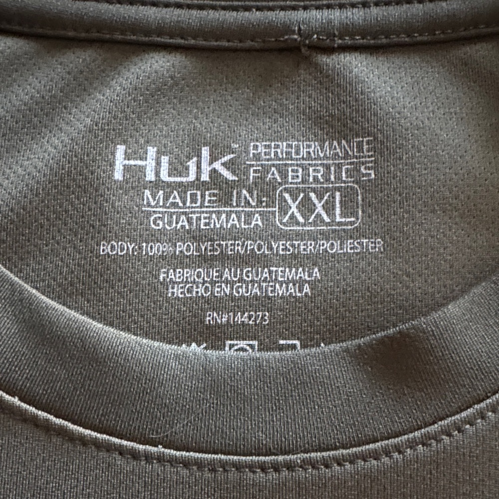 Huk Men's Pursuit Long Sleeve Performance Fishing Shirt - Picture 2 of 3